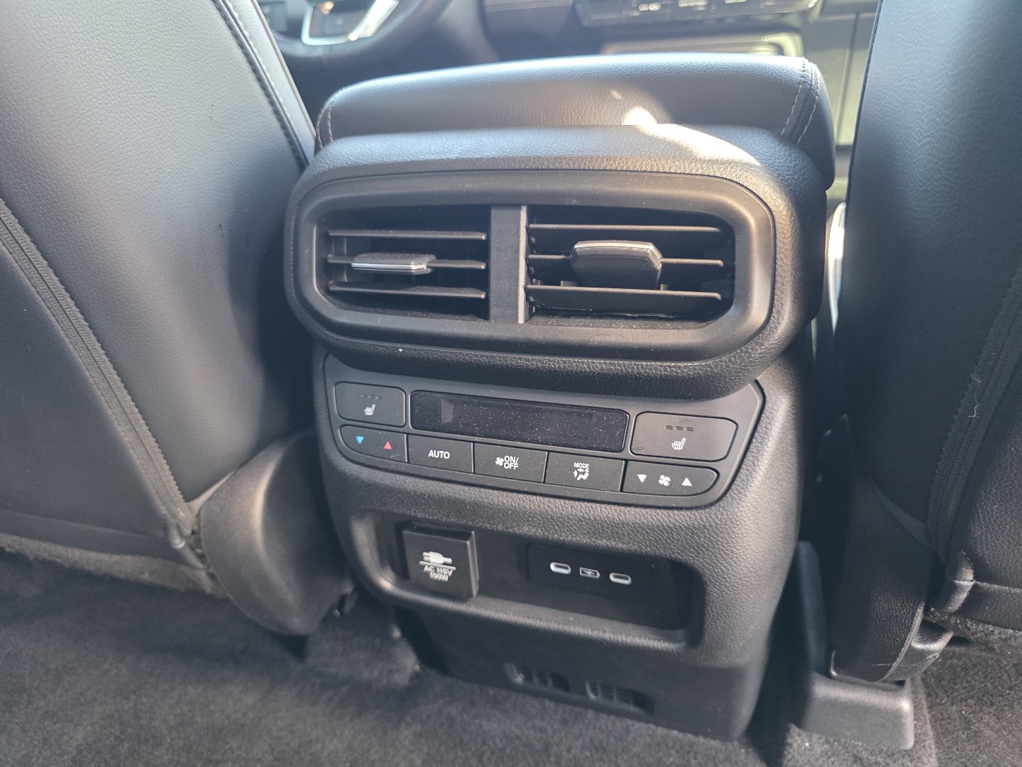 Certified 2024 Honda Pilot Elite image 22