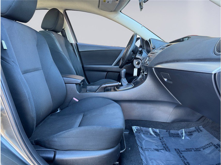 Used 2012 MAZDA MAZDA3 i Touring image 17