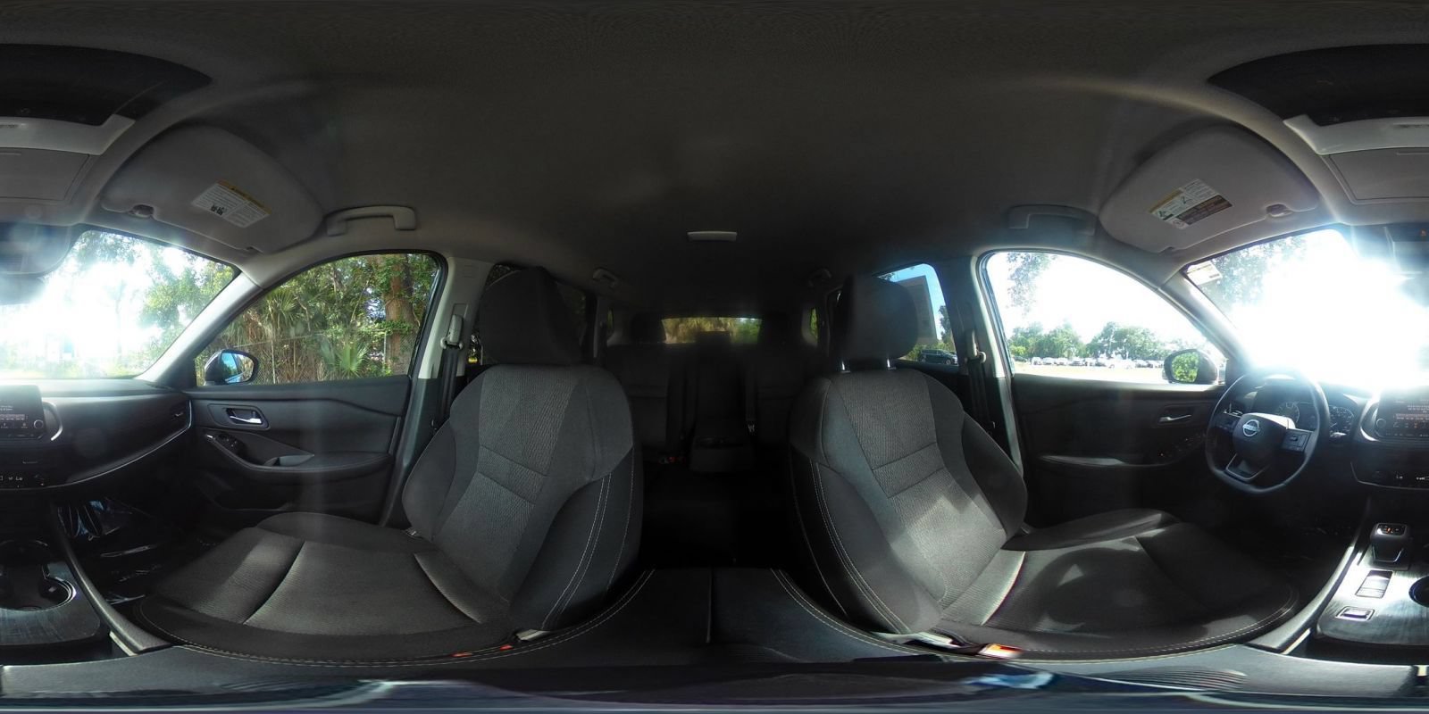 Used 2025 Nissan Rogue SV FWD image 43