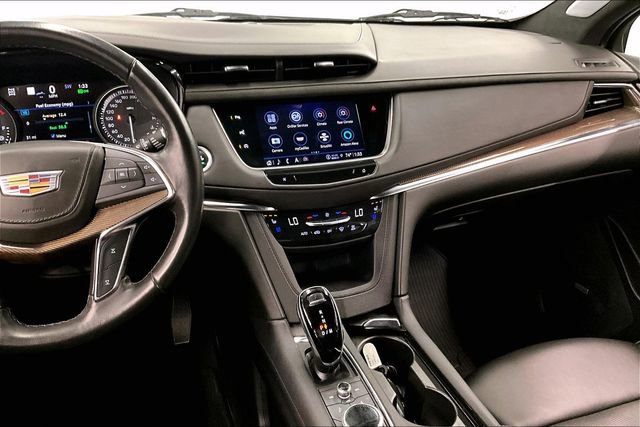 Used 2022 Cadillac XT5 Premium Luxury w/ Platinum Package AWD/4WD image 7