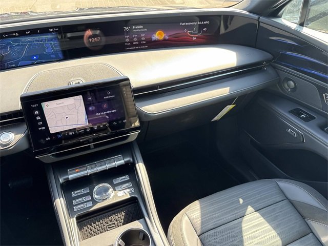 New 2025 Lincoln Nautilus Reserve w/ Jet Appearance Package image 15