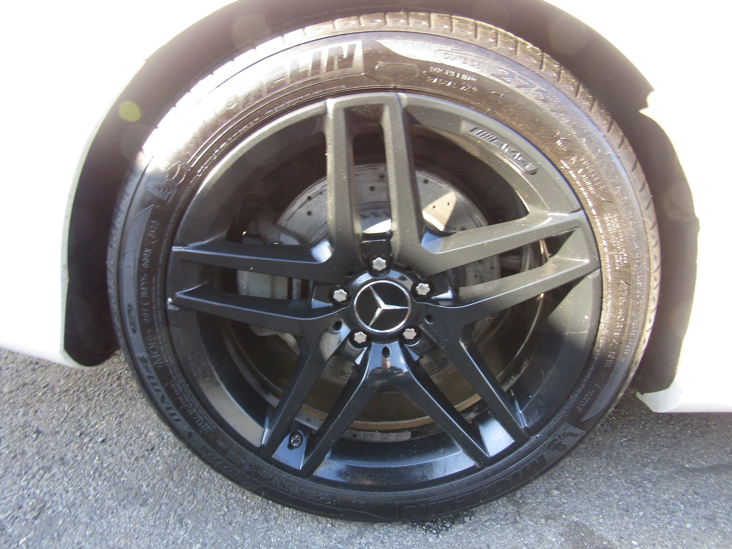 Used 2014 Mercedes-Benz S 550 Sedan w/ Sport Package w/ Sport Package image 40