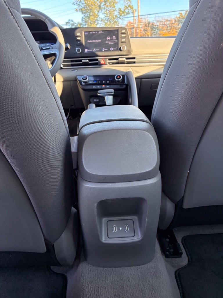 Certified 2026 Hyundai Elantra Sport FWD image 15