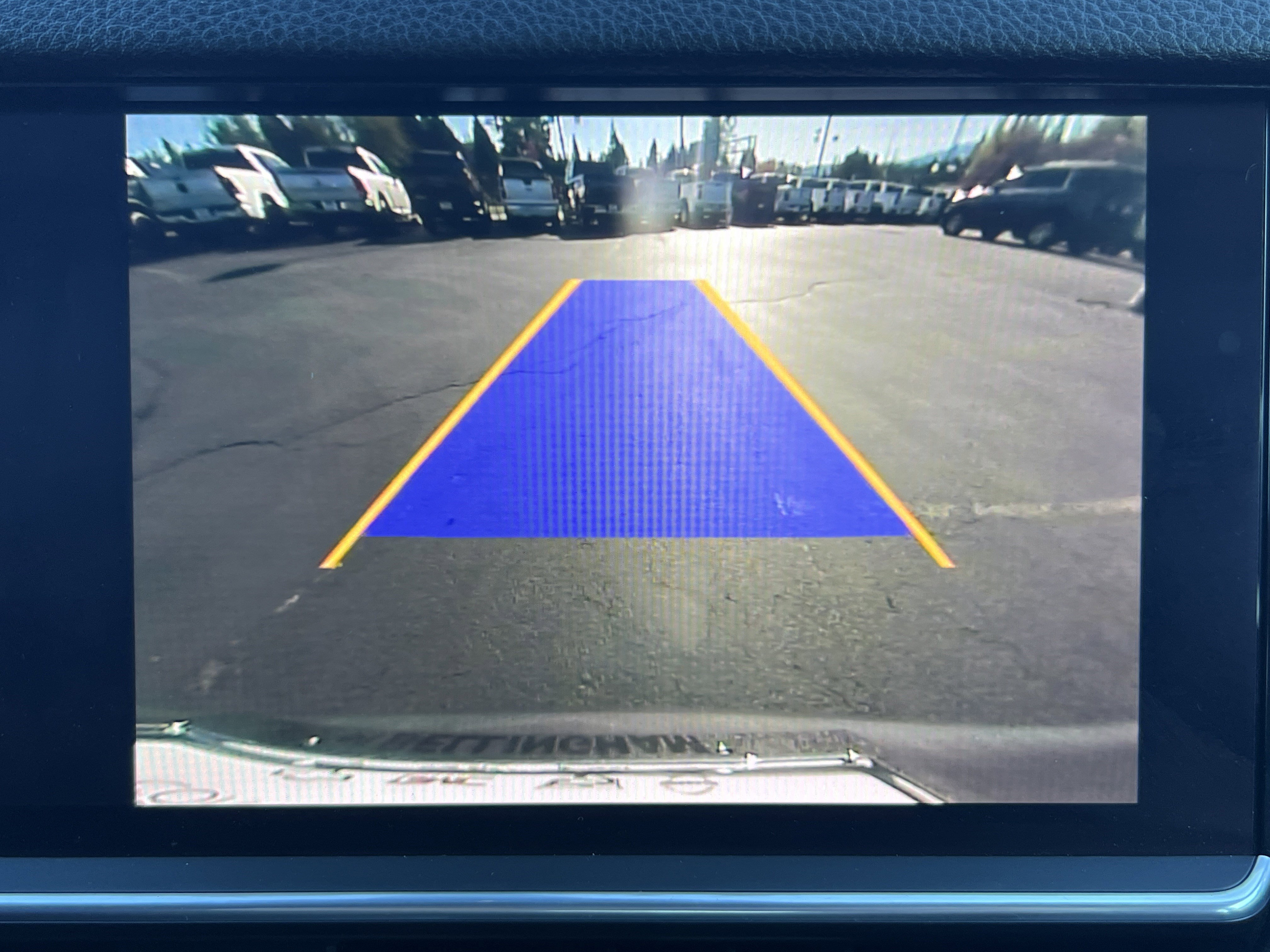 Used 2021 Porsche Cayenne Coupe w/ Premium Package image 10