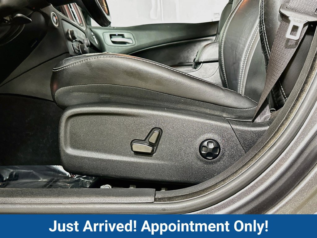 Used 2021 Dodge Charger SXT w/ Leather Interior Group RWD image 20