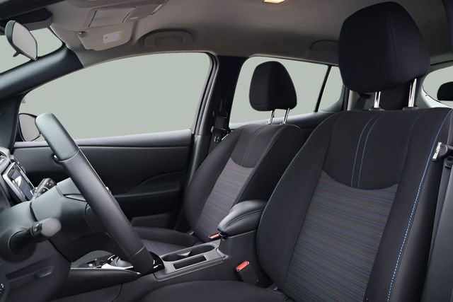 Used 2021 Nissan Leaf SV image 13