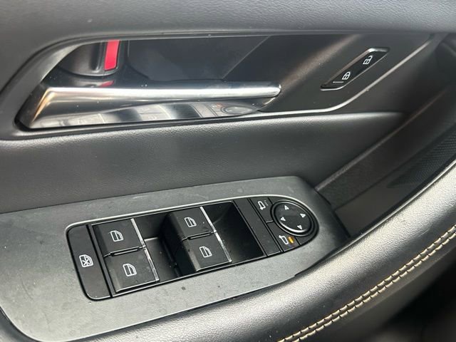 Certified 2025 MAZDA CX-90 3.3 Turbo w/ Preferred Package image 17