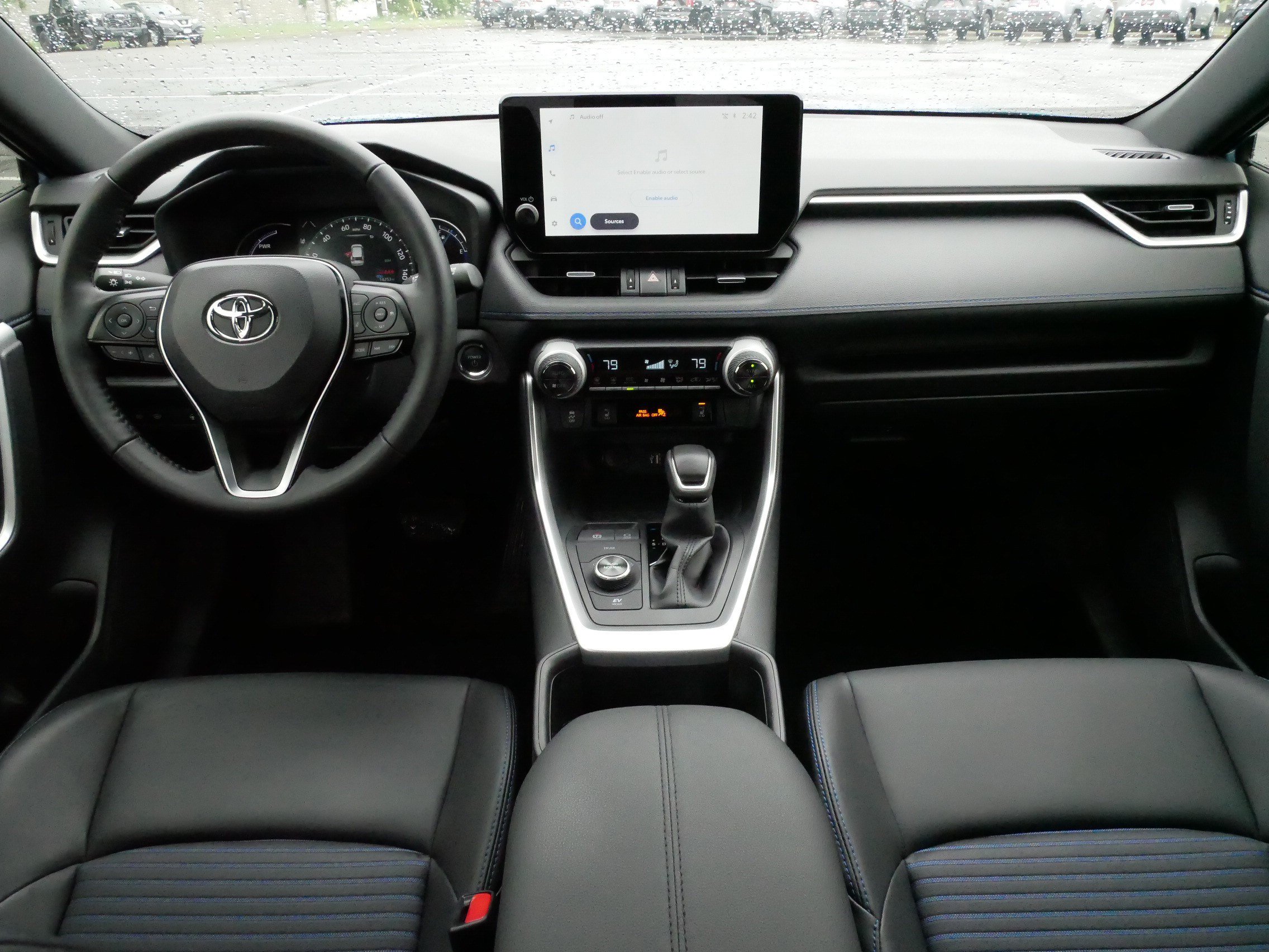Certified 2025 Toyota RAV4 XSE w/ Weather Package AWD/4WD image 10