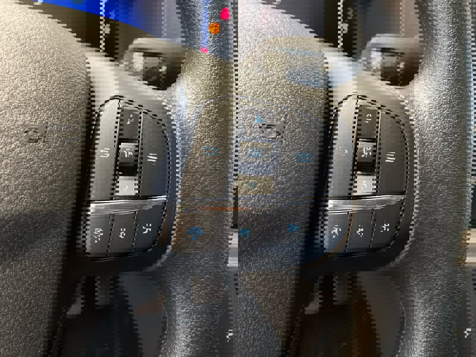 New 2026 Ford Transit 350 Low Roof AWD w/ Load Area Protection Package image 15