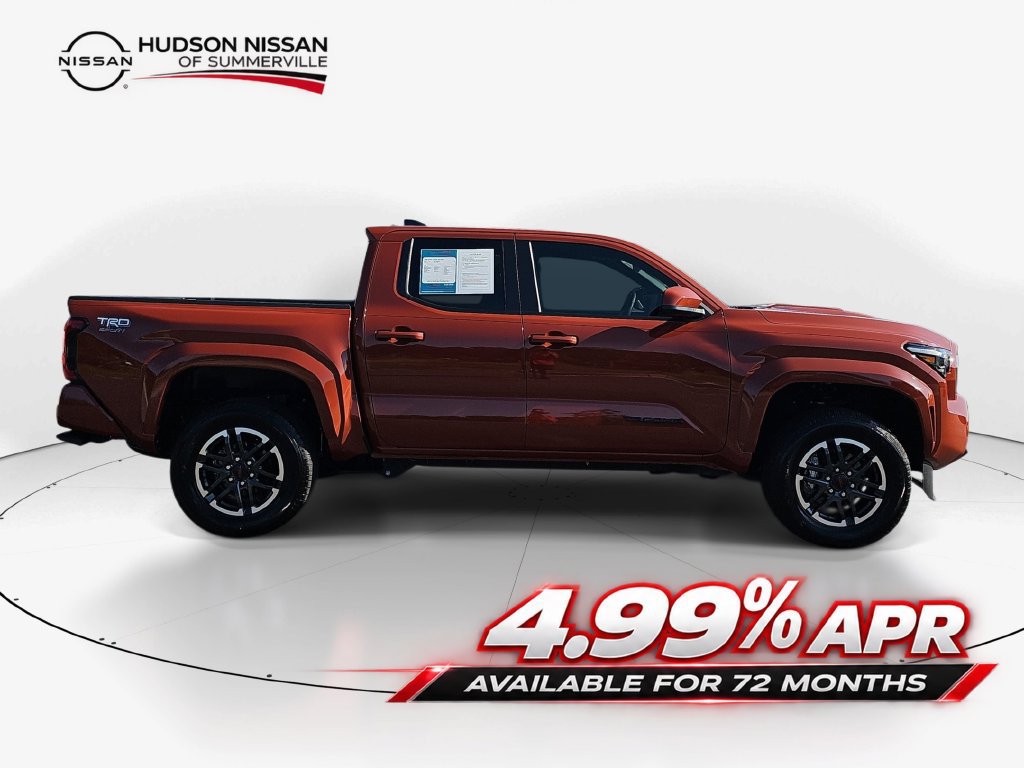 Used 2025 Toyota Tacoma TRD Sport AWD/4WD image 4