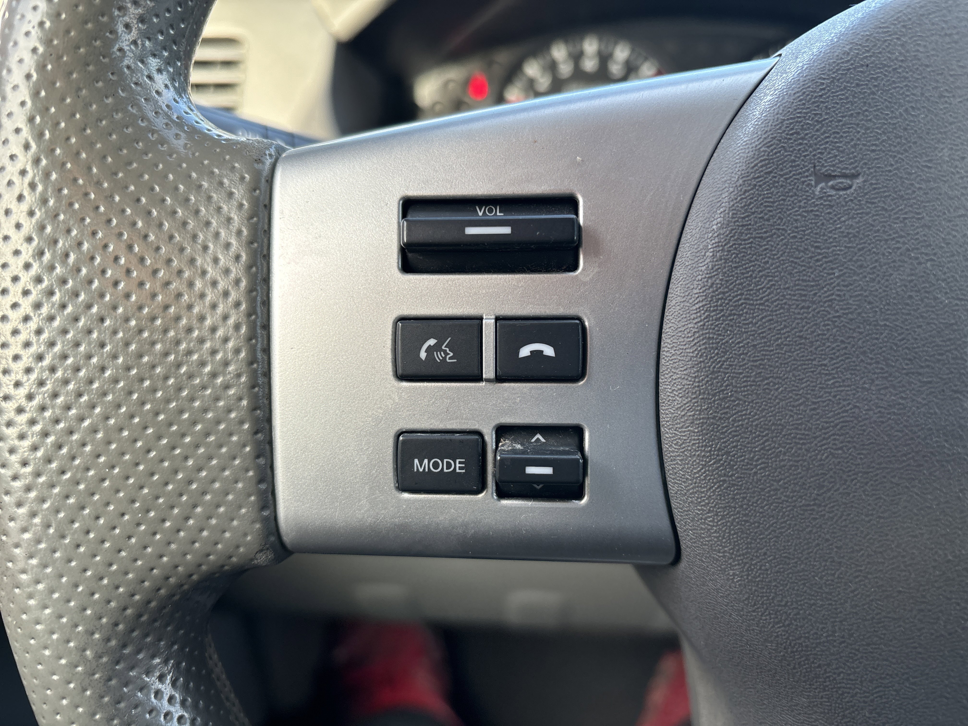 Used 2019 Nissan Frontier SV image 18