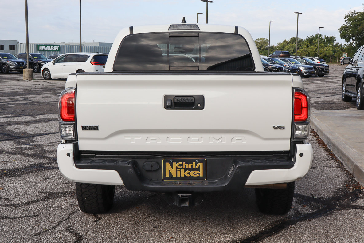 Used 2023 Toyota Tacoma TRD Off-Road image 5