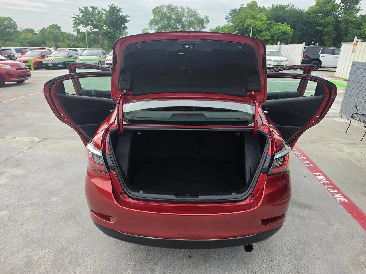Used 2017 Toyota Yaris iA FWD image 24
