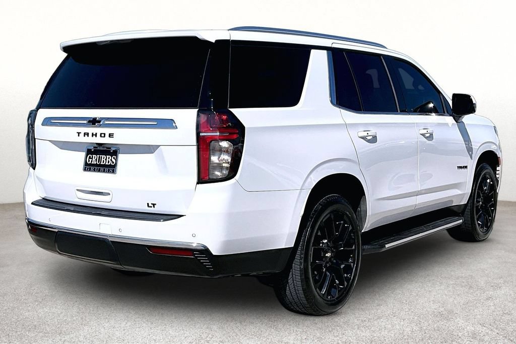 Used 2022 Chevrolet Tahoe LT w/ Luxury Package AWD/4WD image 2