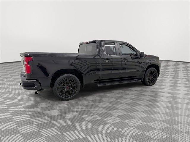 Used 2020 Chevrolet Silverado 1500 Custom w/ Custom Value Package image 11