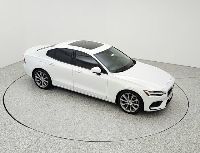 Used 2020 Volvo S60 T5 Momentum FWD image 15