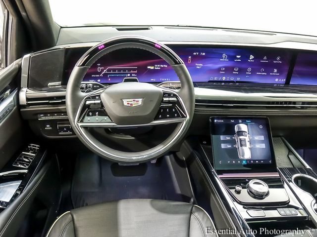 Certified 2025 Cadillac Escalade Sport w/ Touring Package AWD/4WD image 3