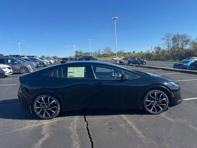 New 2026 Toyota Prius XSE Premium image 2