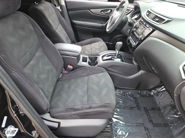 Used 2014 Nissan Rogue SV FWD image 22