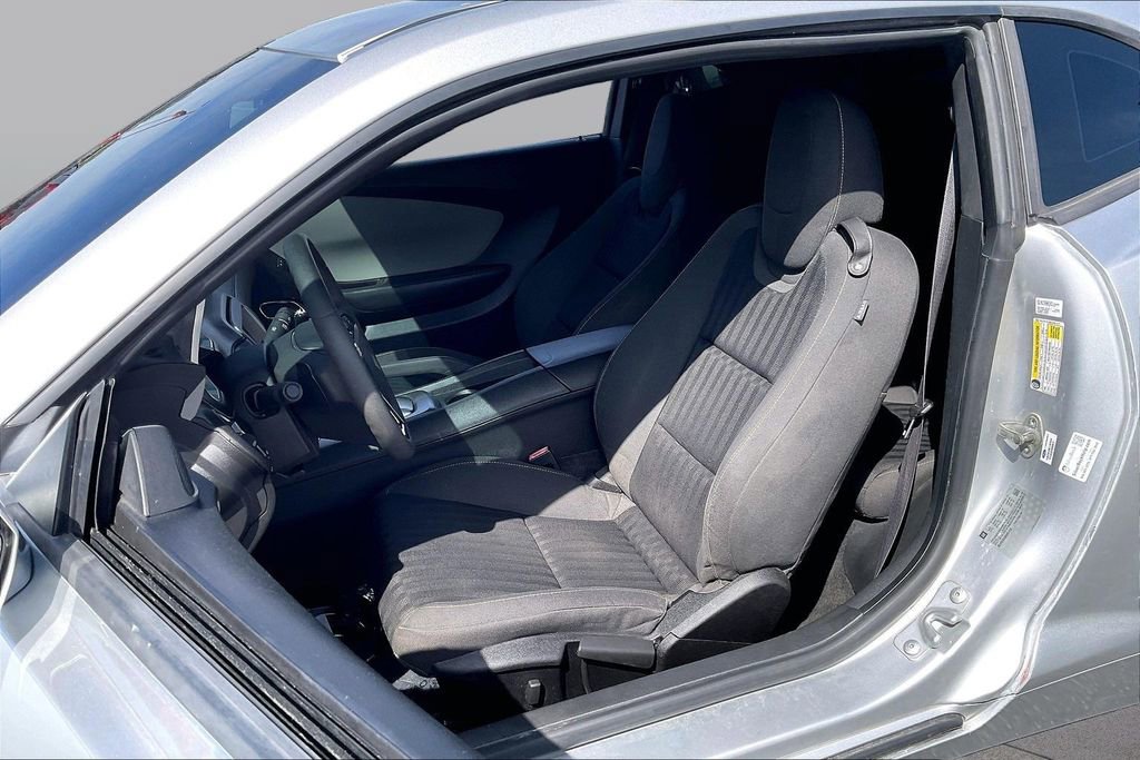 Used 2014 Chevrolet Camaro LS RWD image 23