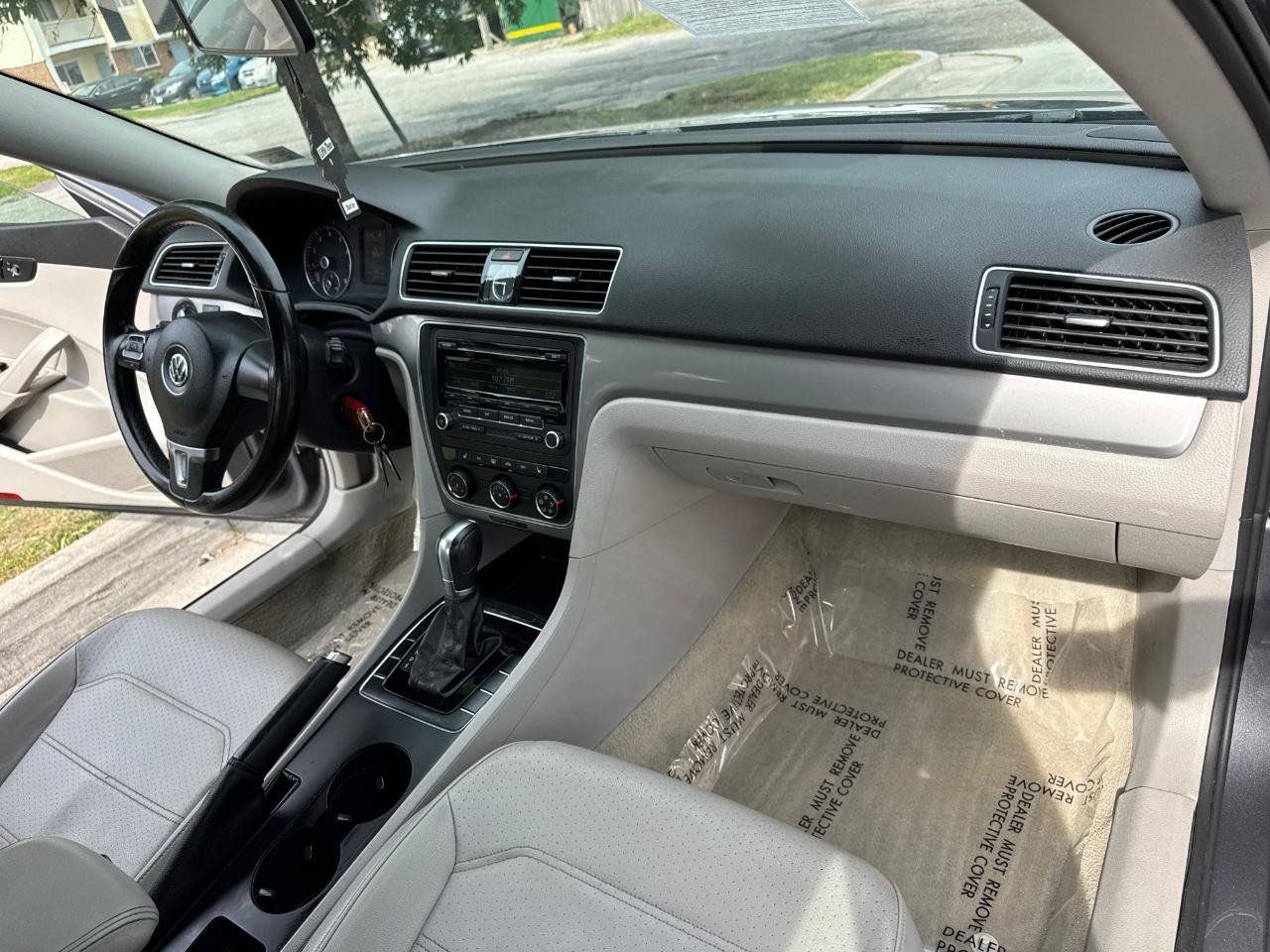 Used 2015 Volkswagen Passat 1.8T Wolfsburg Edition FWD image 17