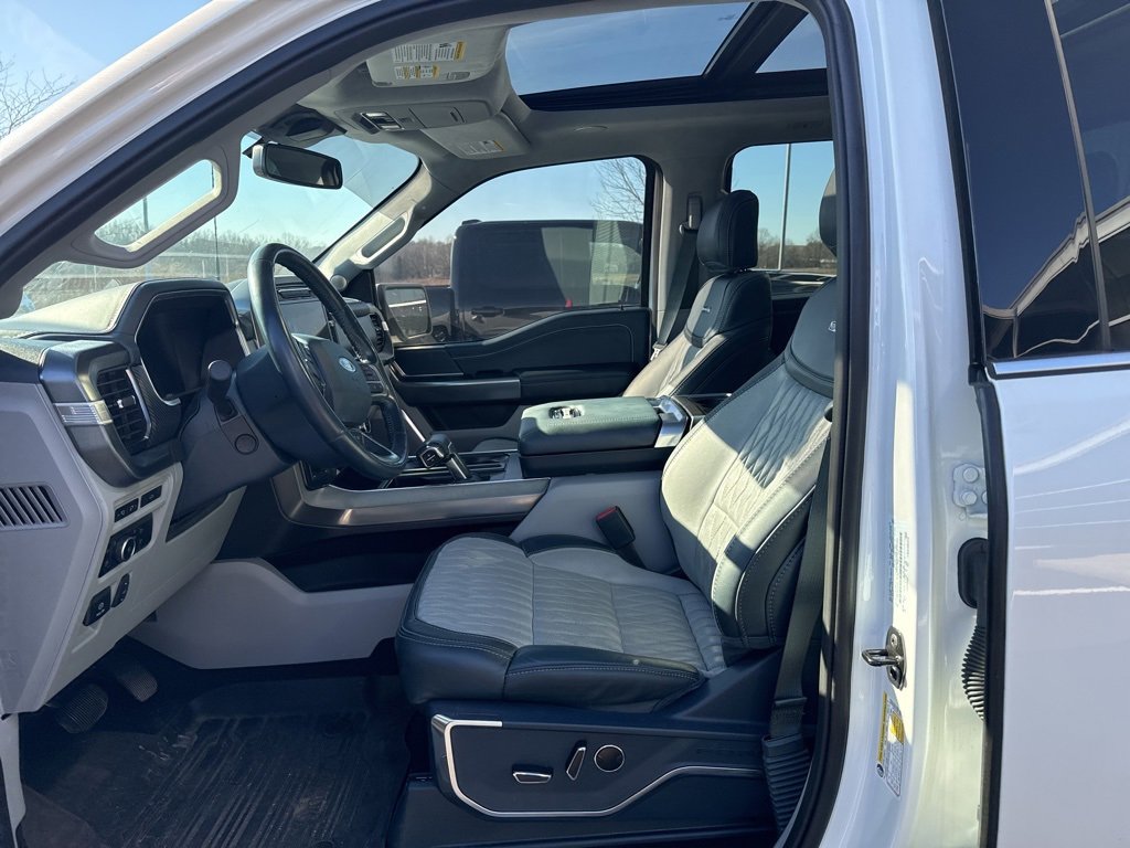 Used 2023 Ford F150 Limited image 7