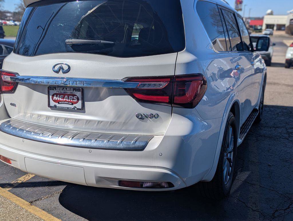 Used 2023 INFINITI QX80 Luxe w/ Cargo Package image 6