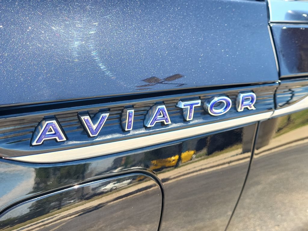 Used 2023 Lincoln Aviator Black Label Grand Touring AWD/4WD image 16