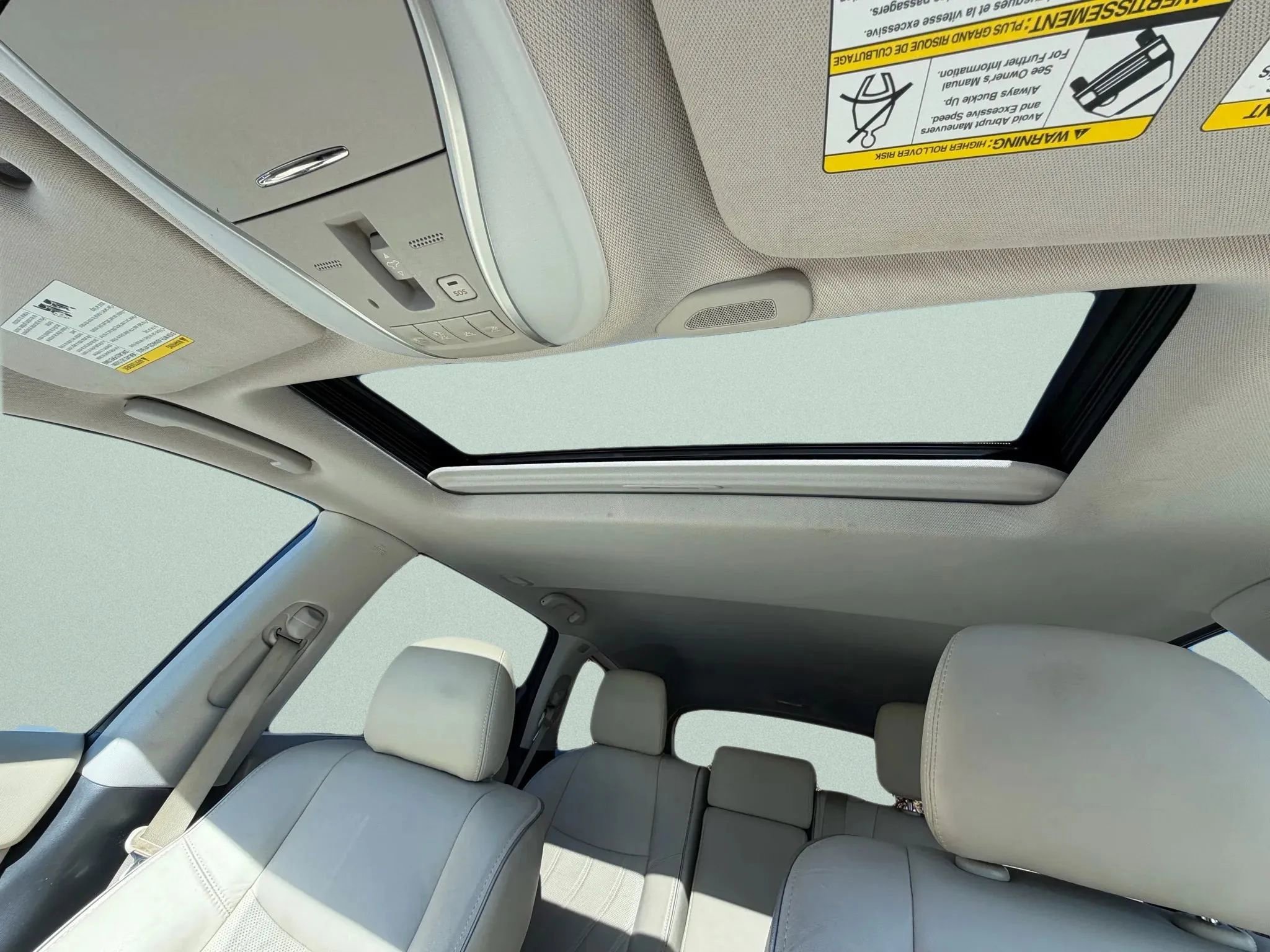 Used 2019 INFINITI QX60 Luxe w/ Essential Package image 39