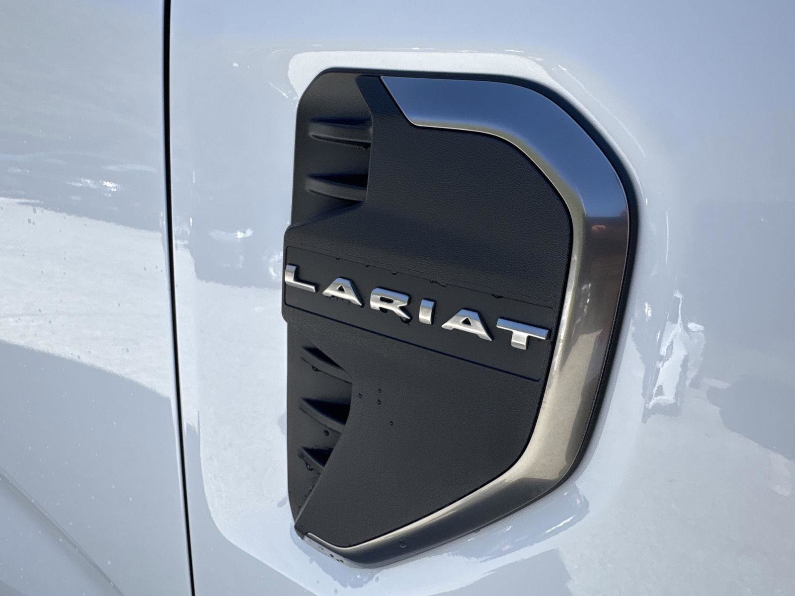 Used 2025 Ford Ranger Lariat w/ FX4 Off-Road Package AWD/4WD image 12