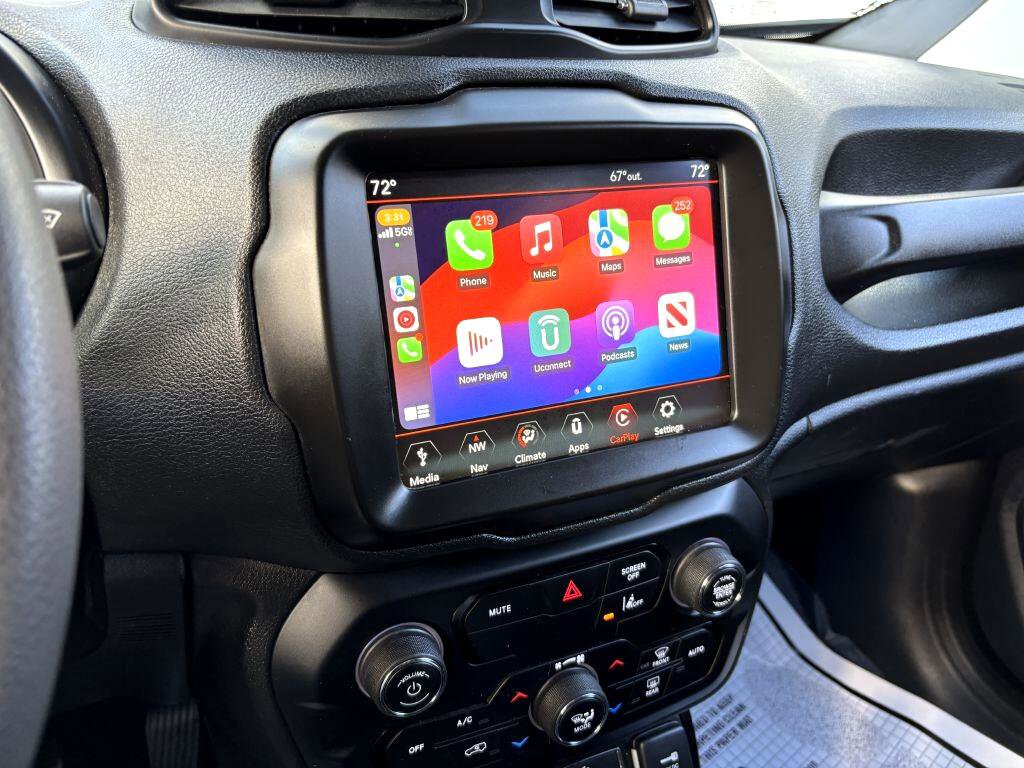 Used 2022 Jeep Renegade Sport w/ Sport Appearance Group image 21