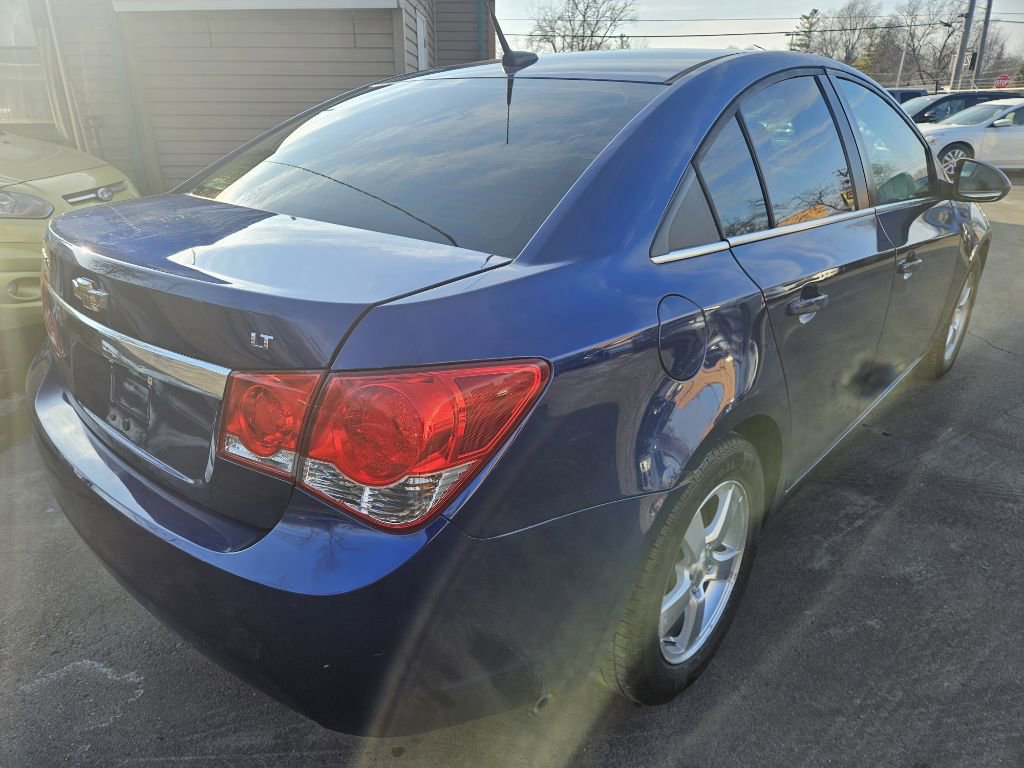 Used 2013 Chevrolet Cruze LT FWD image 9