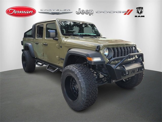 New 2025 Jeep Gladiator Sport image 1
