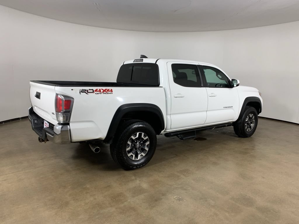 Used 2023 Toyota Tacoma TRD Off-Road AWD/4WD image 8