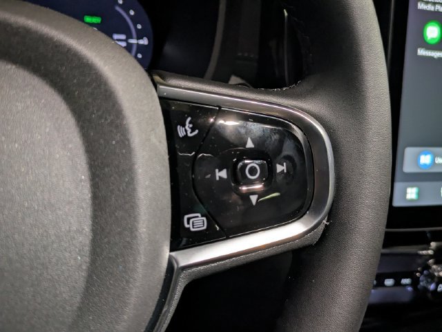 New 2026 Volvo XC60 T8 Ultra w/ Climate Package AWD/4WD image 19