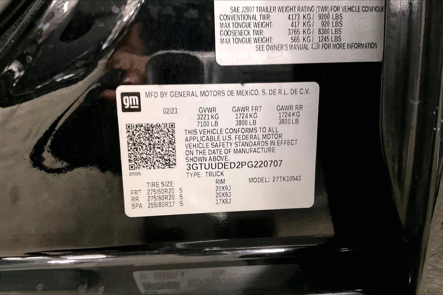 Used 2023 GMC Sierra 1500 SLT w/ SLT Convenience Package AWD/4WD image 35