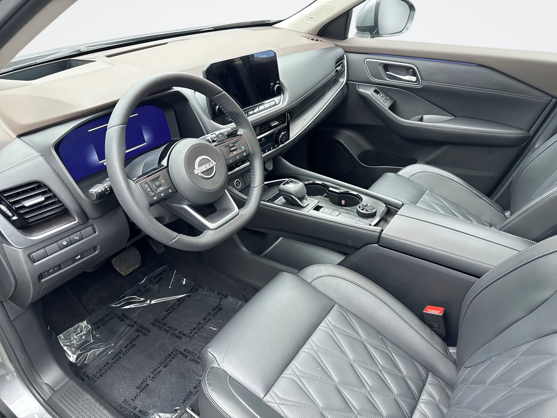 Used 2023 Nissan Rogue Platinum w/ Platinum Premium Package AWD/4WD image 10