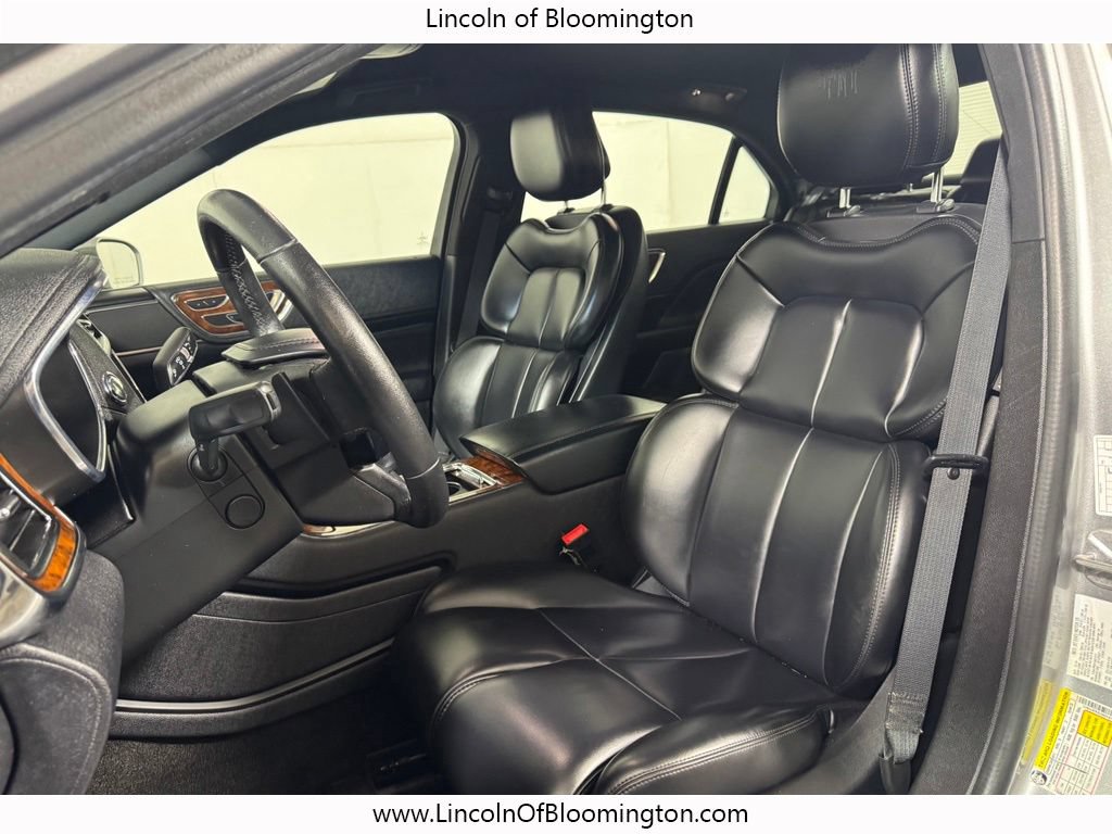 Used 2020 Lincoln Continental FWD image 14