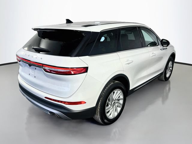 Used 2025 Lincoln Corsair FWD image 8