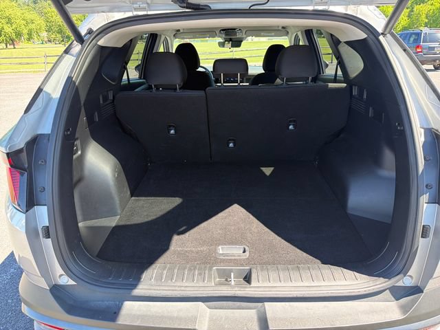 Used 2025 Hyundai Tucson SEL AWD/4WD image 24