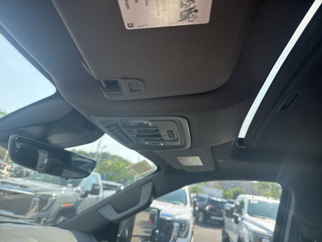 New 2025 GMC Sierra 2500 Denali w/ Denali Reserve Package image 21
