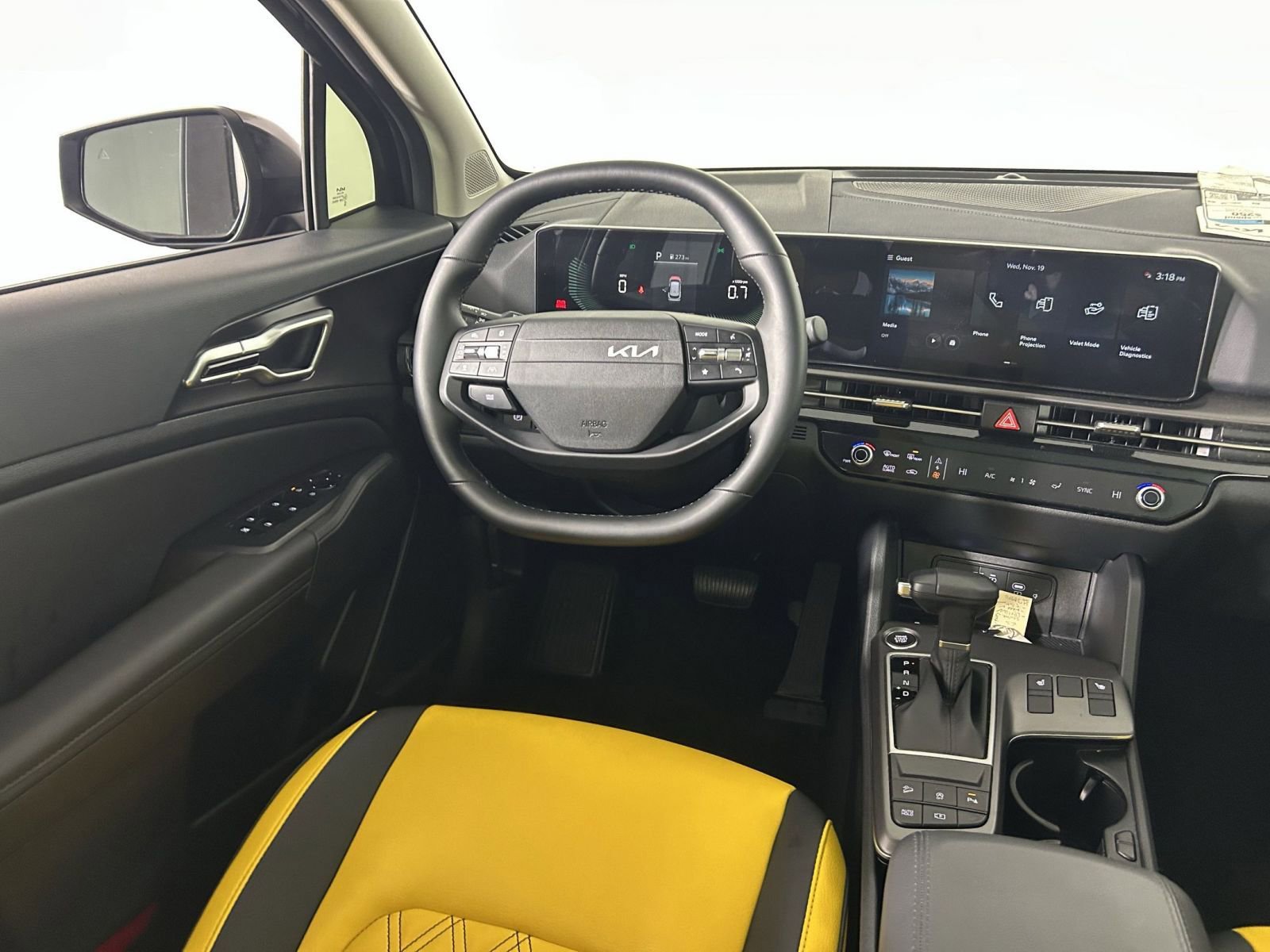 New 2026 Kia Sportage EX w/ EX Panorama Roof Package image 36