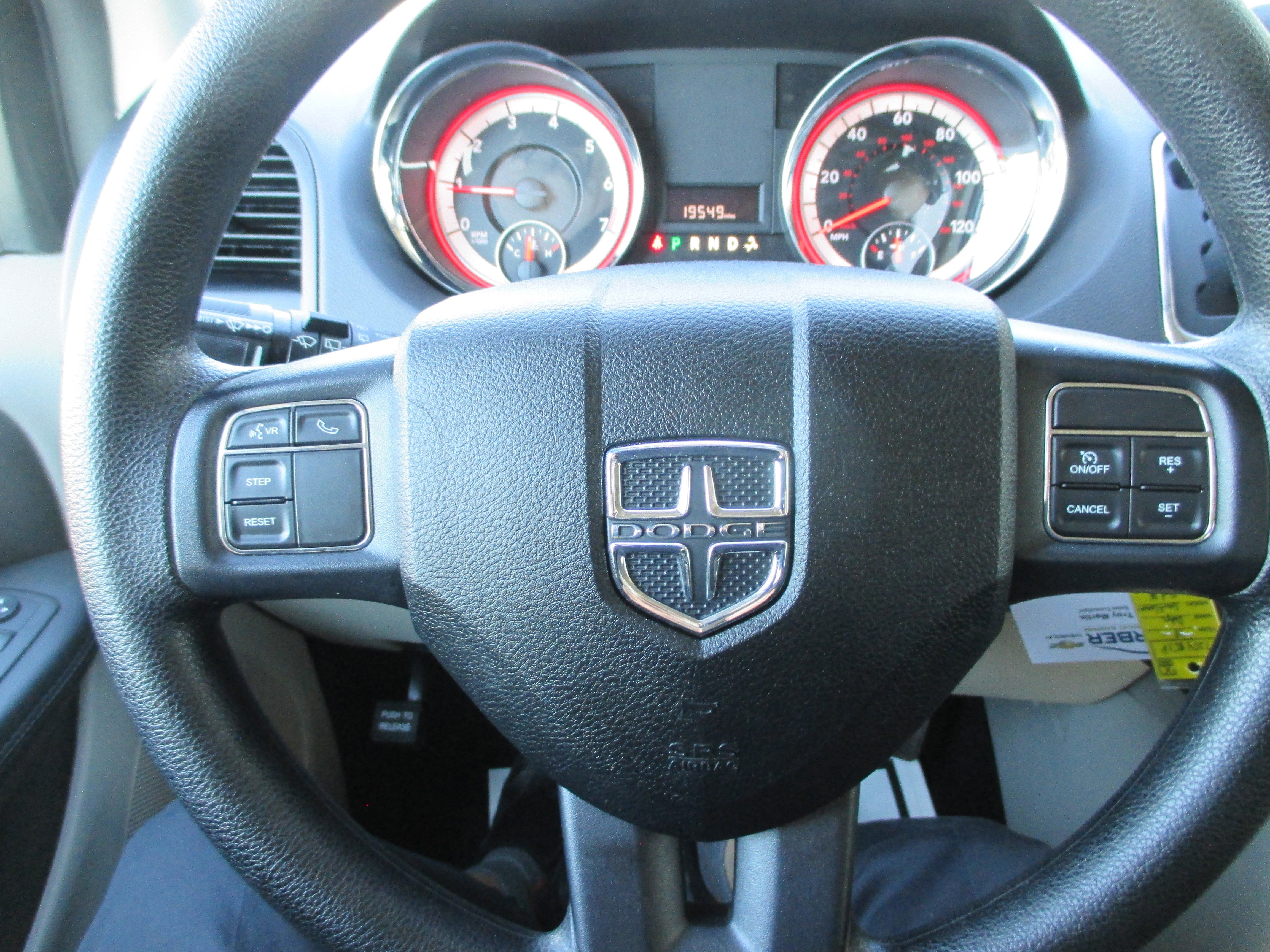 Used 2018 Dodge Grand Caravan SE w/ UConnect Hands-Free Group FWD image 16