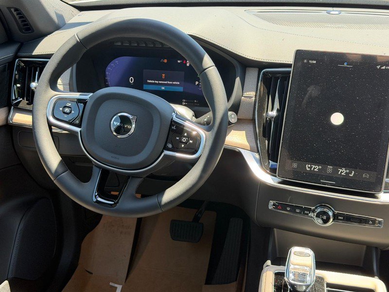 New 2026 Volvo XC90 T8 Plus w/ Protection Package AWD/4WD image 6