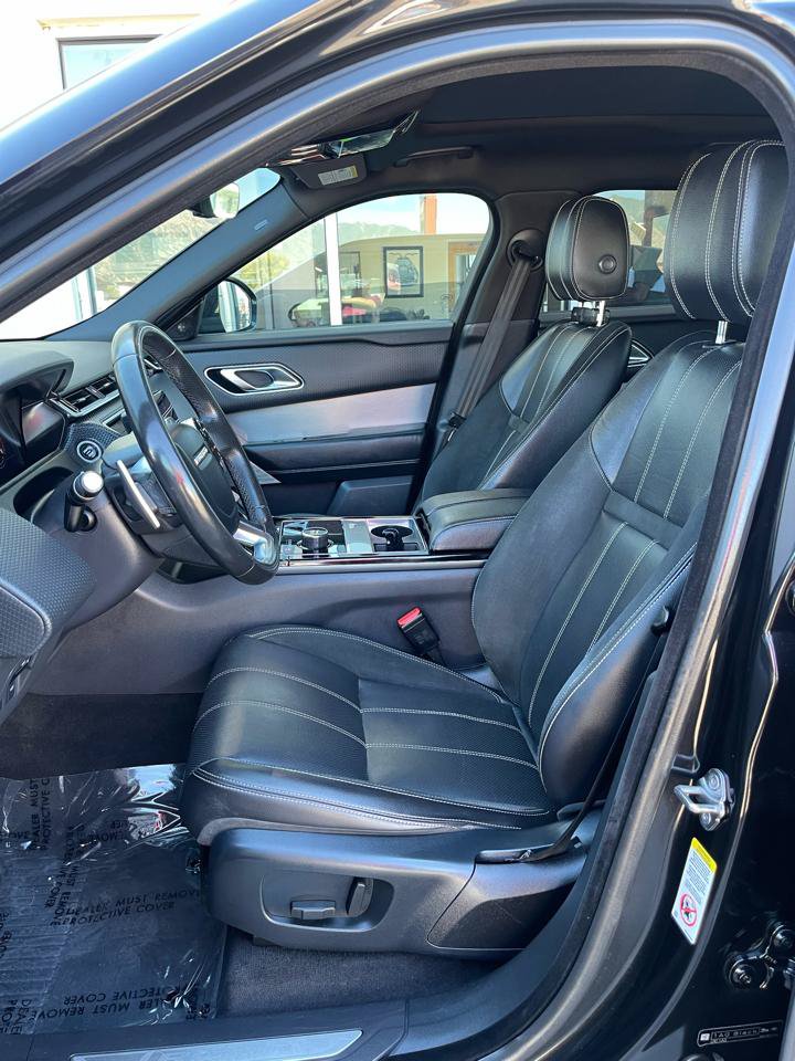 Used 2019 Land Rover Range Rover Velar R-Dynamic SE AWD/4WD image 13