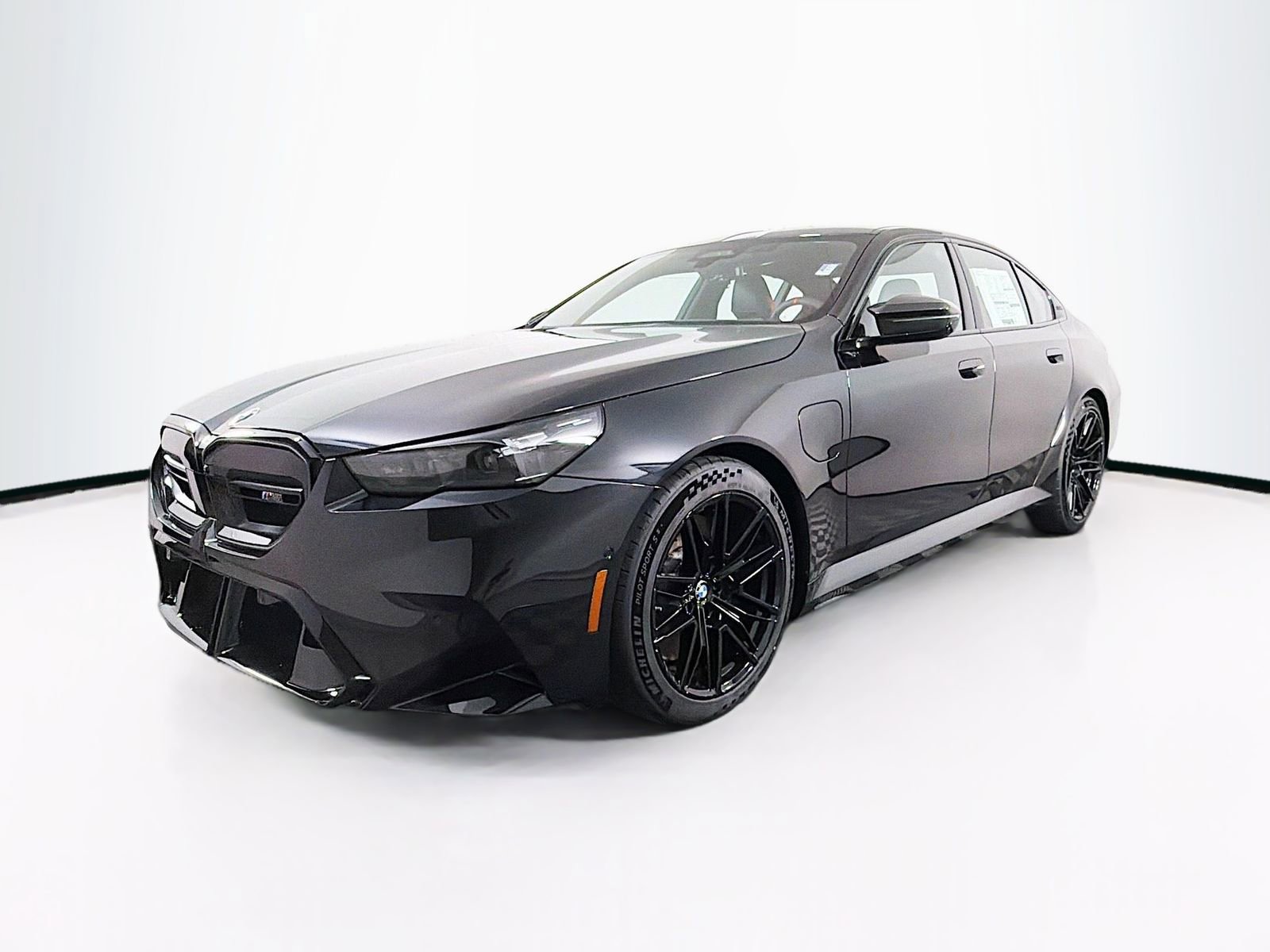 New 2026 BMW M5 w/ Carbon Package AWD/4WD image 3