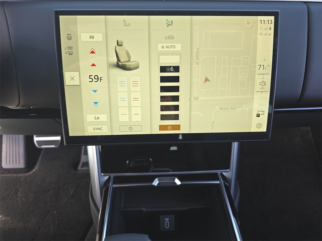 New 2026 Land Rover Range Rover Long Wheelbase SE image 26