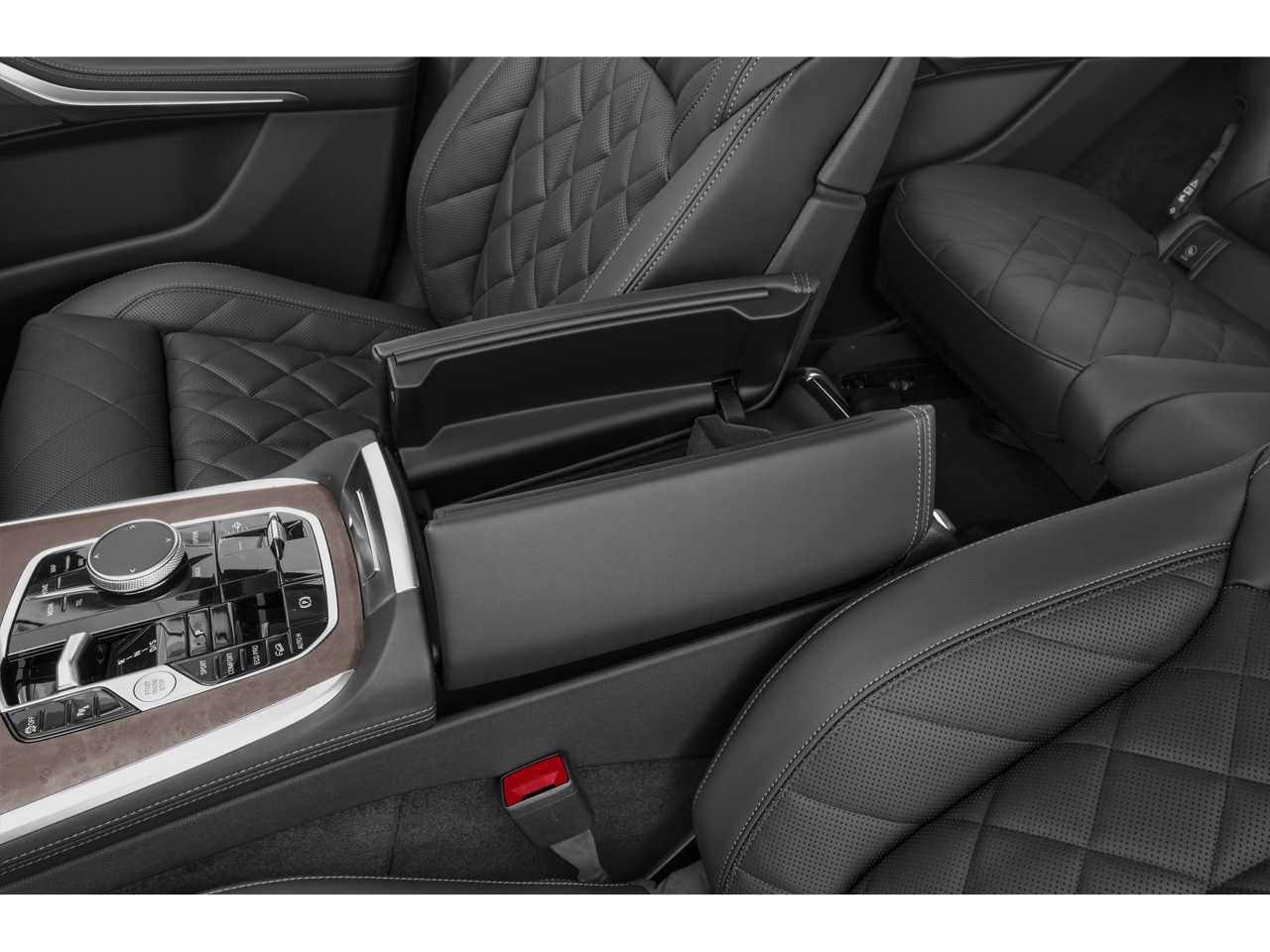 Used 2026 BMW X7 xDrive40i AWD/4WD image 13
