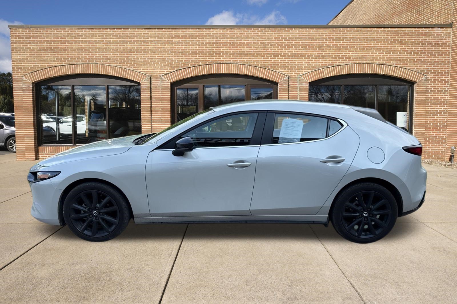 Certified 2025 MAZDA MAZDA3 s Sport w/ Appearance Package FWD image 6