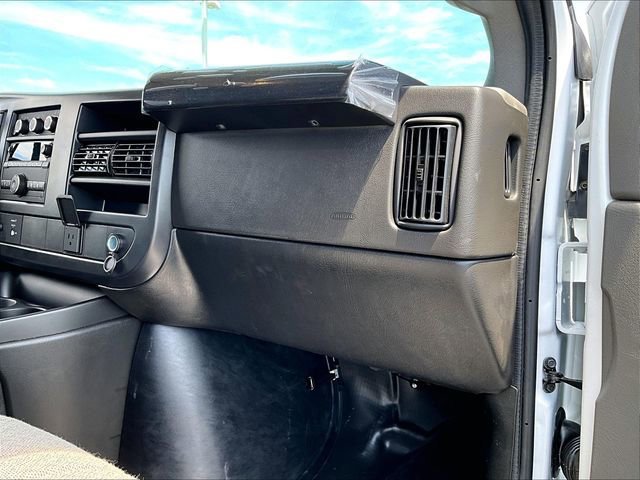 New 2026 Chevrolet Express 2500 w/ Driver Convenience Package RWD image 24